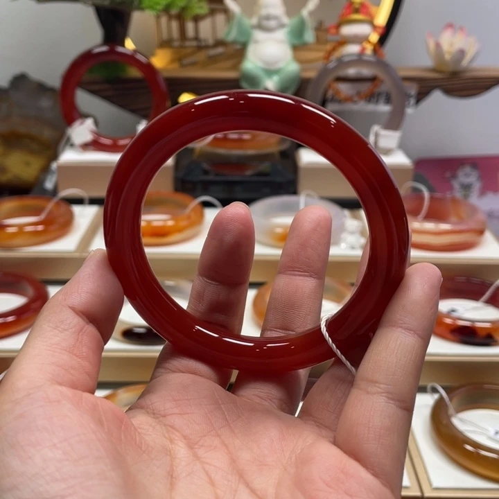 玛瑙/玉髓未镶嵌手镯