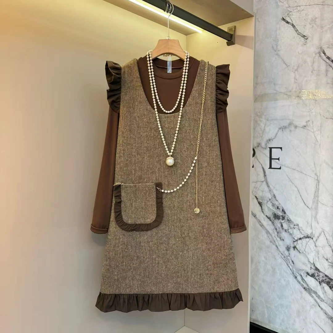 2025早秋款设计飞飞边别致高级通勤名媛气质时尚内搭+马甲裙8780