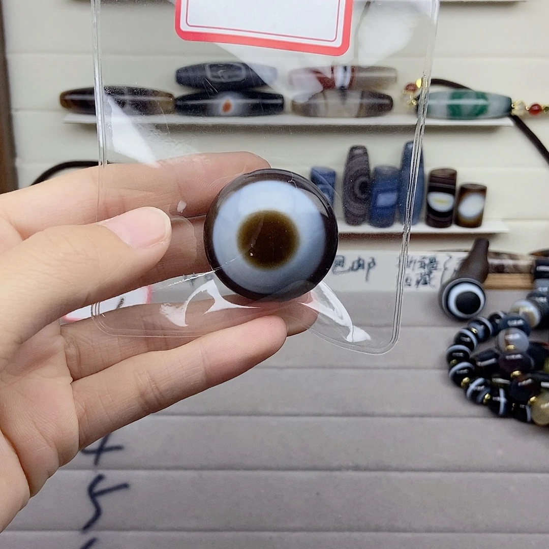 6***玛瑙/玉髓未镶嵌颈饰