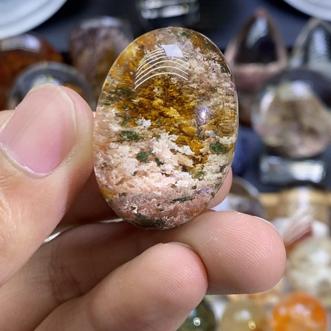 未镶嵌颈饰水晶水晶