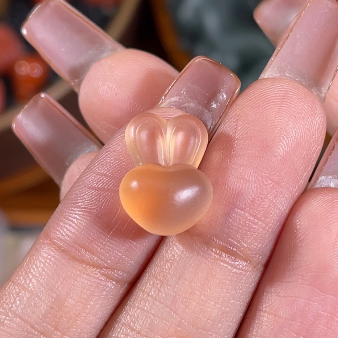 玛瑙/玉髓未镶嵌小兔子11x15mm 不换退