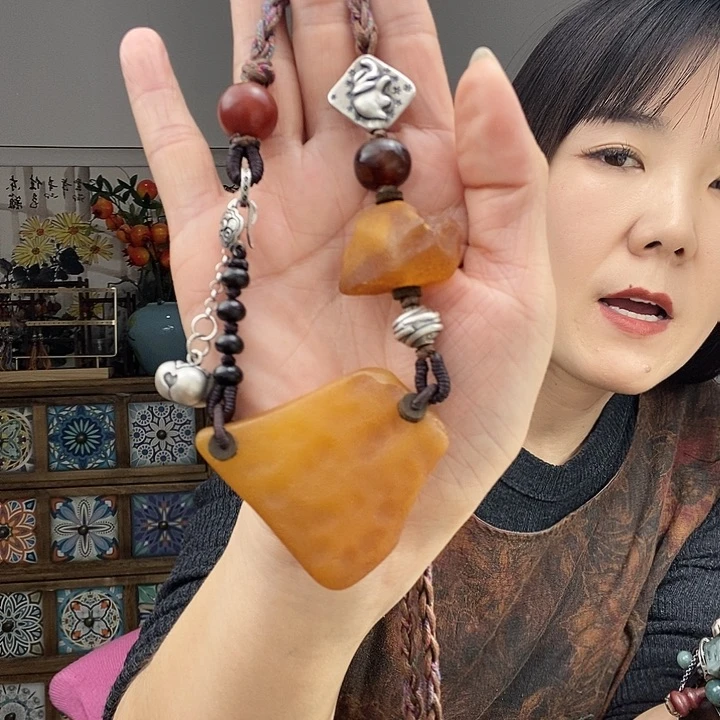 蜜蜡项链未镶嵌项链