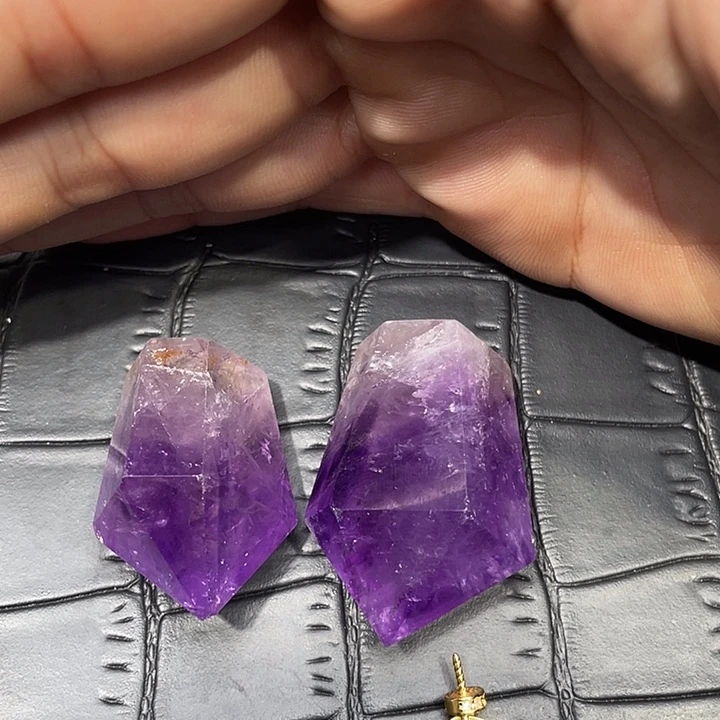 淡***1珠宝半成品水晶未镶嵌微瑕打战扣不退不换