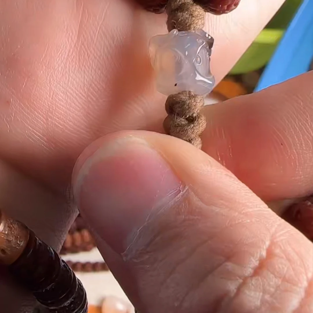 藏传天然雕刻文玩配饰三通搭配菩提佛手小金刚手串一颗价