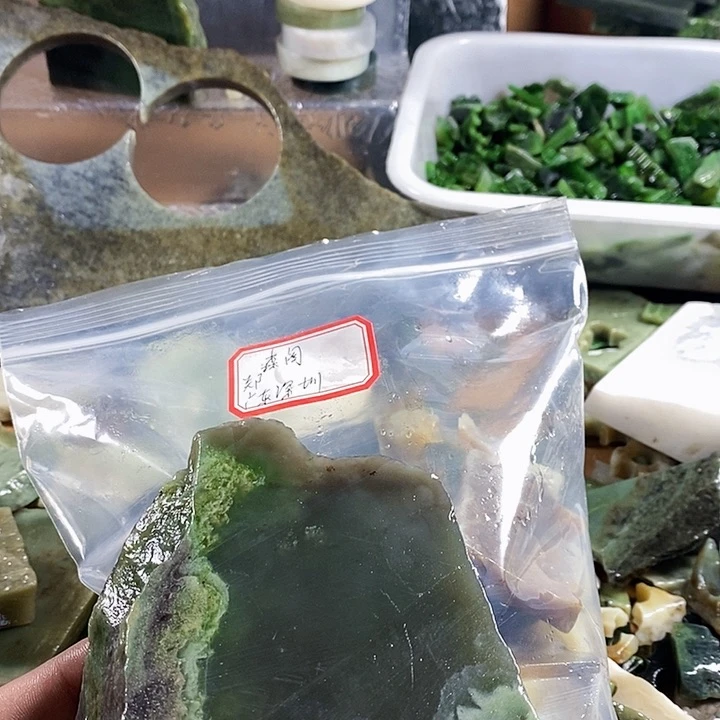 玛瑙/玉髓车挂合金甜**贸