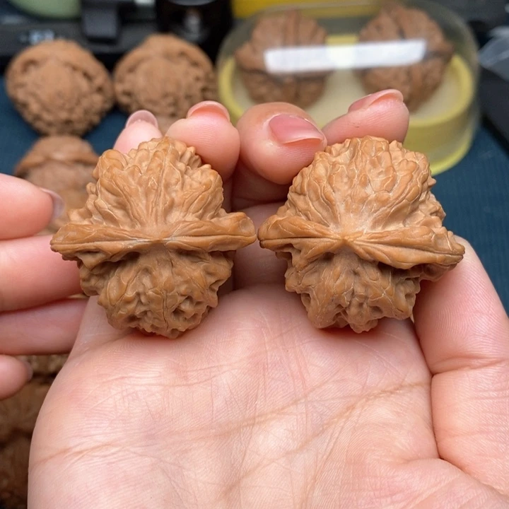 吊坠文玩核桃磐石38