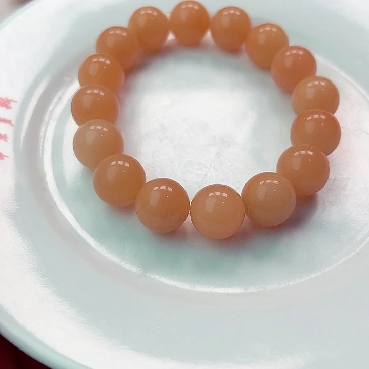 石英岩玉未镶嵌手镯