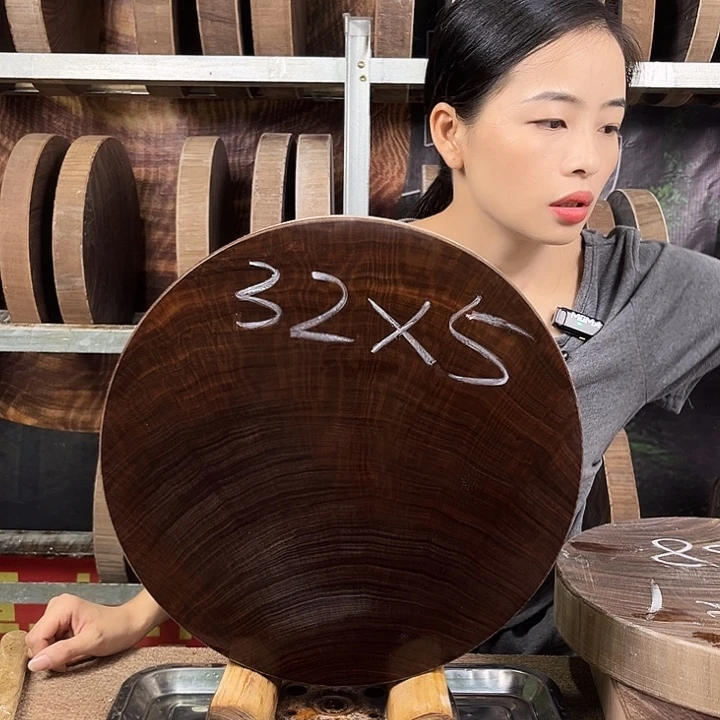 正宗蚬木原木菜板