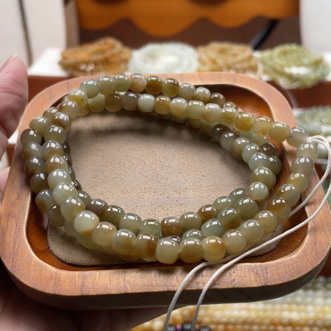 和田玉未镶嵌毛衣链珠串6*7mm