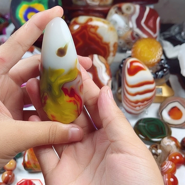 玛瑙/玉髓未镶嵌耳饰
