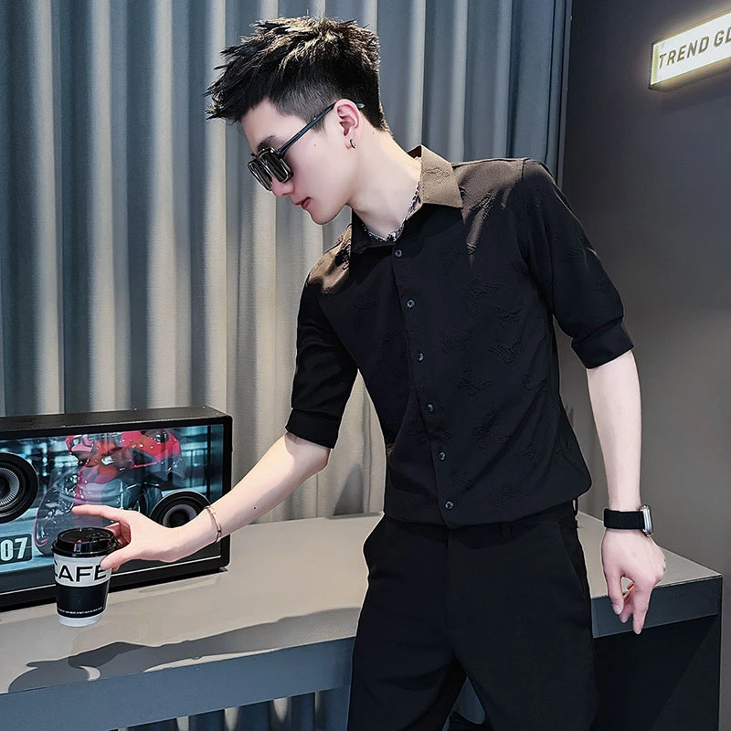 白衬衫男款夏季薄款2025新款高级感蝴蝶提花男生上衣痞帅短袖衬衣