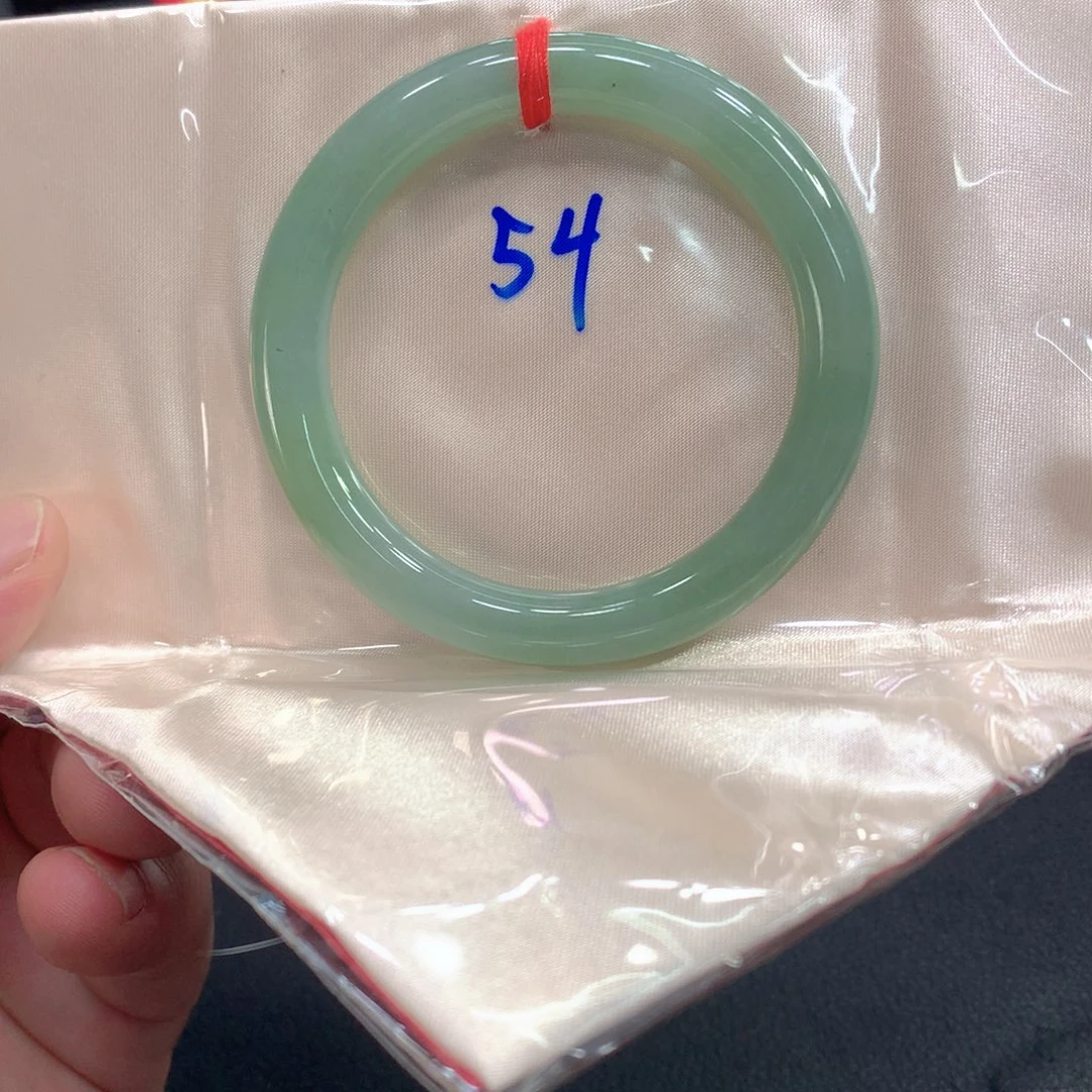 未镶嵌手镯翡翠翡翠的