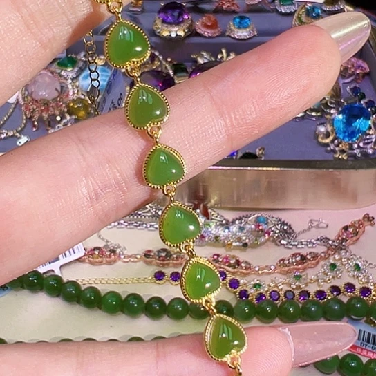 和田玉（碧玉）银S925镶嵌珠宝奇石