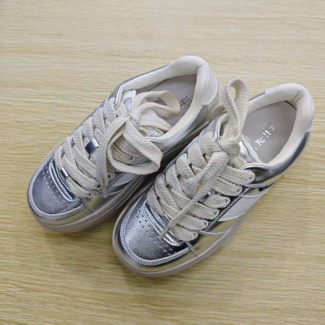 青年板鞋纯色小白鞋学生休闲板鞋老爹鞋夏季1060D-209-K