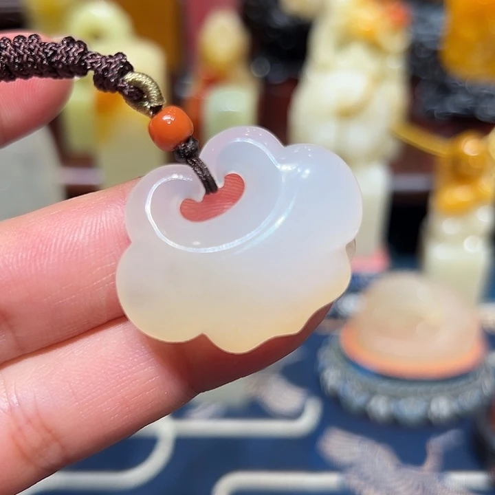 寿山石印石高山晶