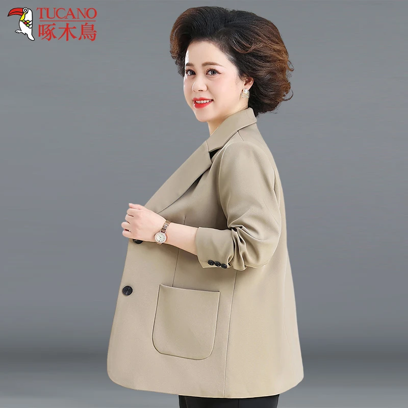 啄木鸟中年妈妈秋装时尚休闲小西服新款翻领上衣中老年女宽松外套
