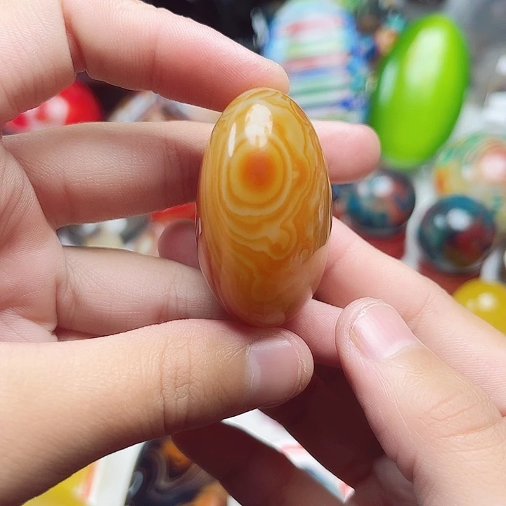 玛瑙/玉髓未镶嵌珠宝奇石