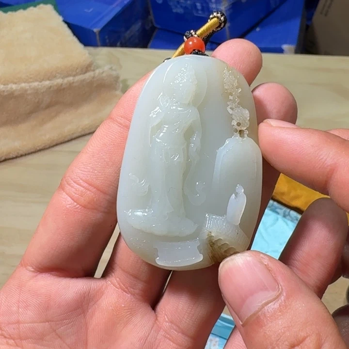 未镶嵌和田玉（糖玉）挂件