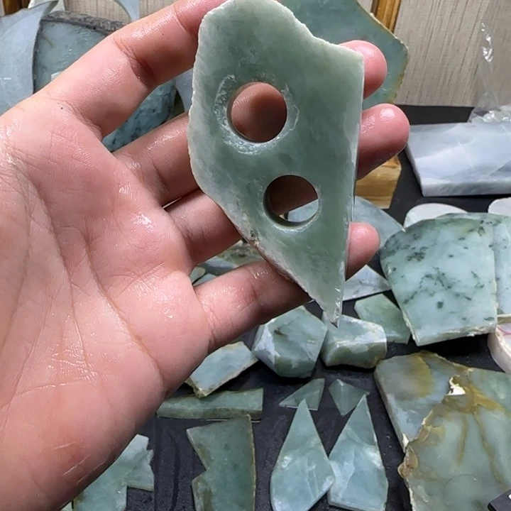 翡翠未镶嵌颈饰纯天然缅甸翡翠