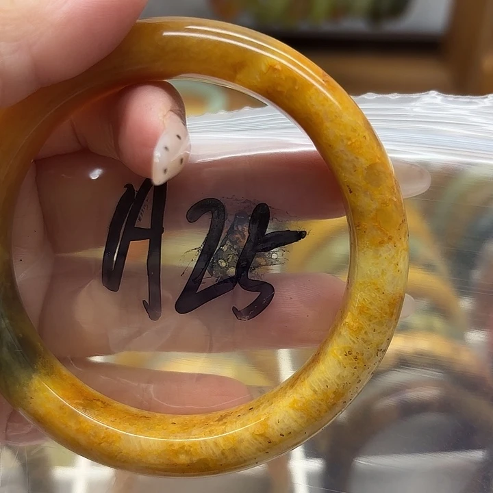 佛***语蛇纹石玉未镶嵌手镯