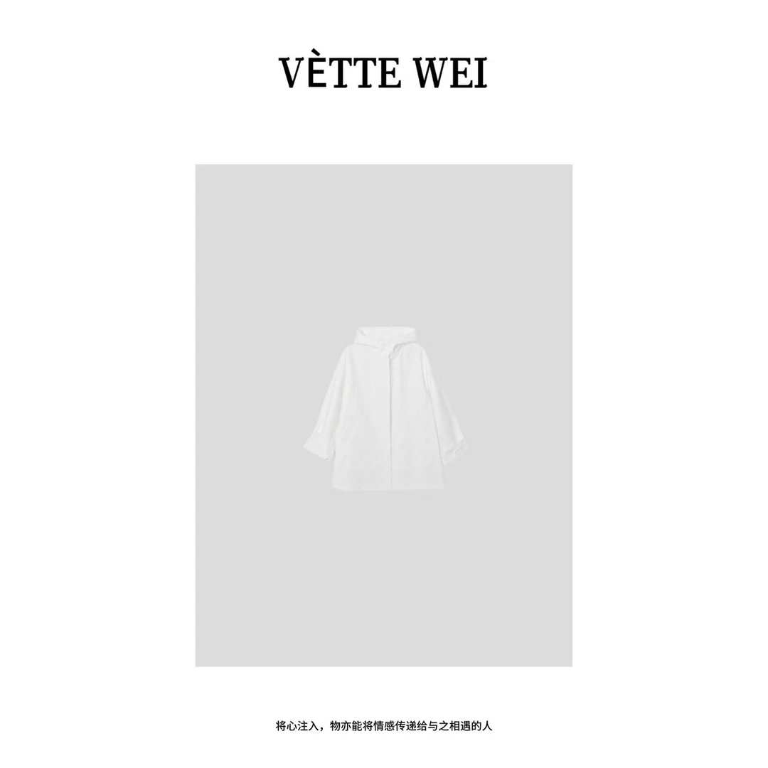 VÈTTE  WEI   “旅人印记”白色连帽休闲外套   1860