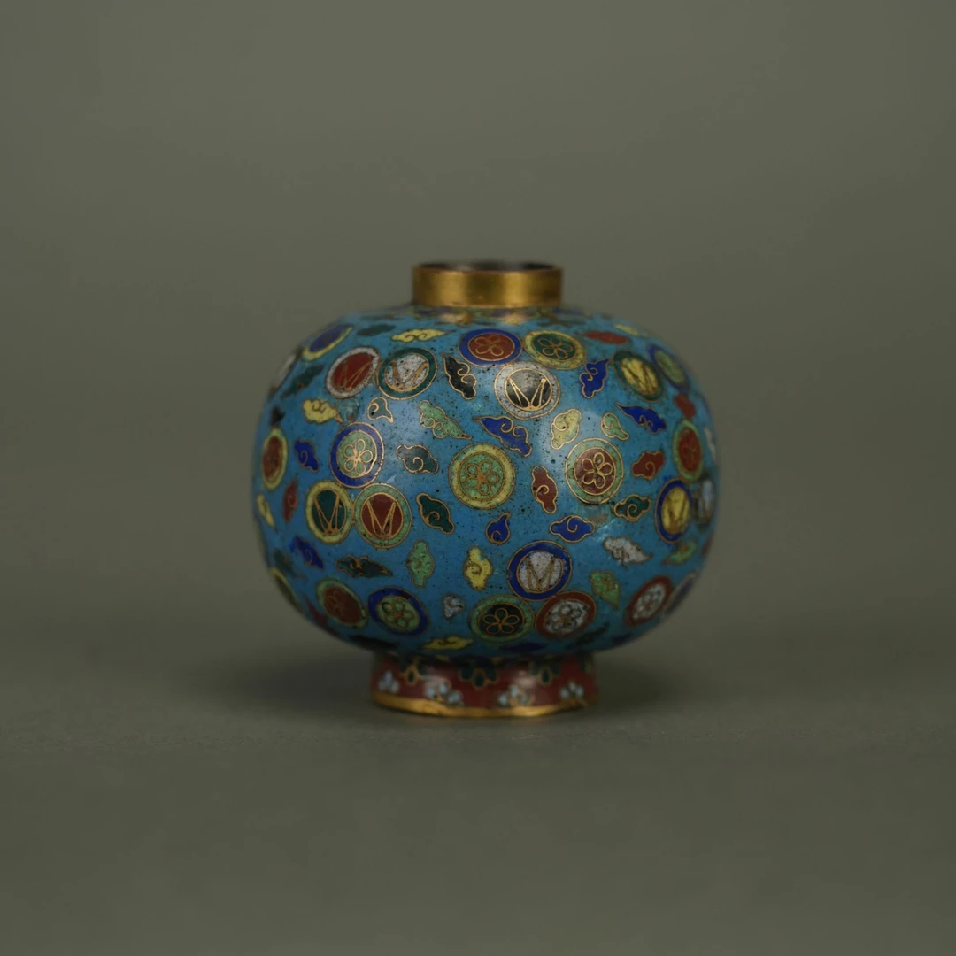 LOT 102819清中期 铜胎掐丝珐琅皮球花纹水盂