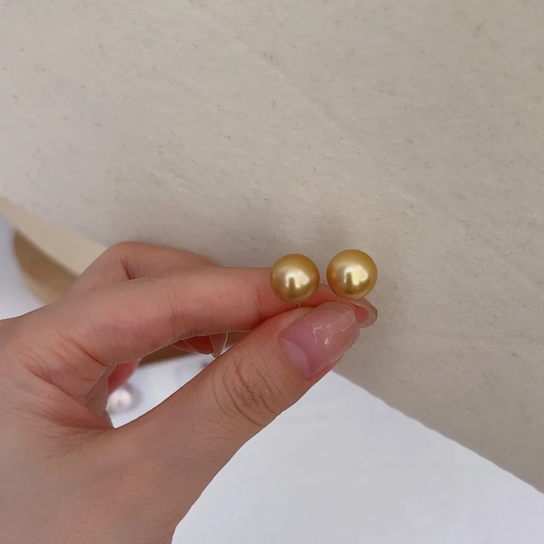 18K金镶嵌耳饰海水珍珠