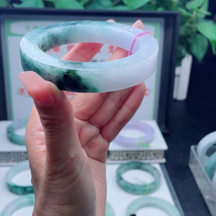 定制翡翠未镶嵌咨询