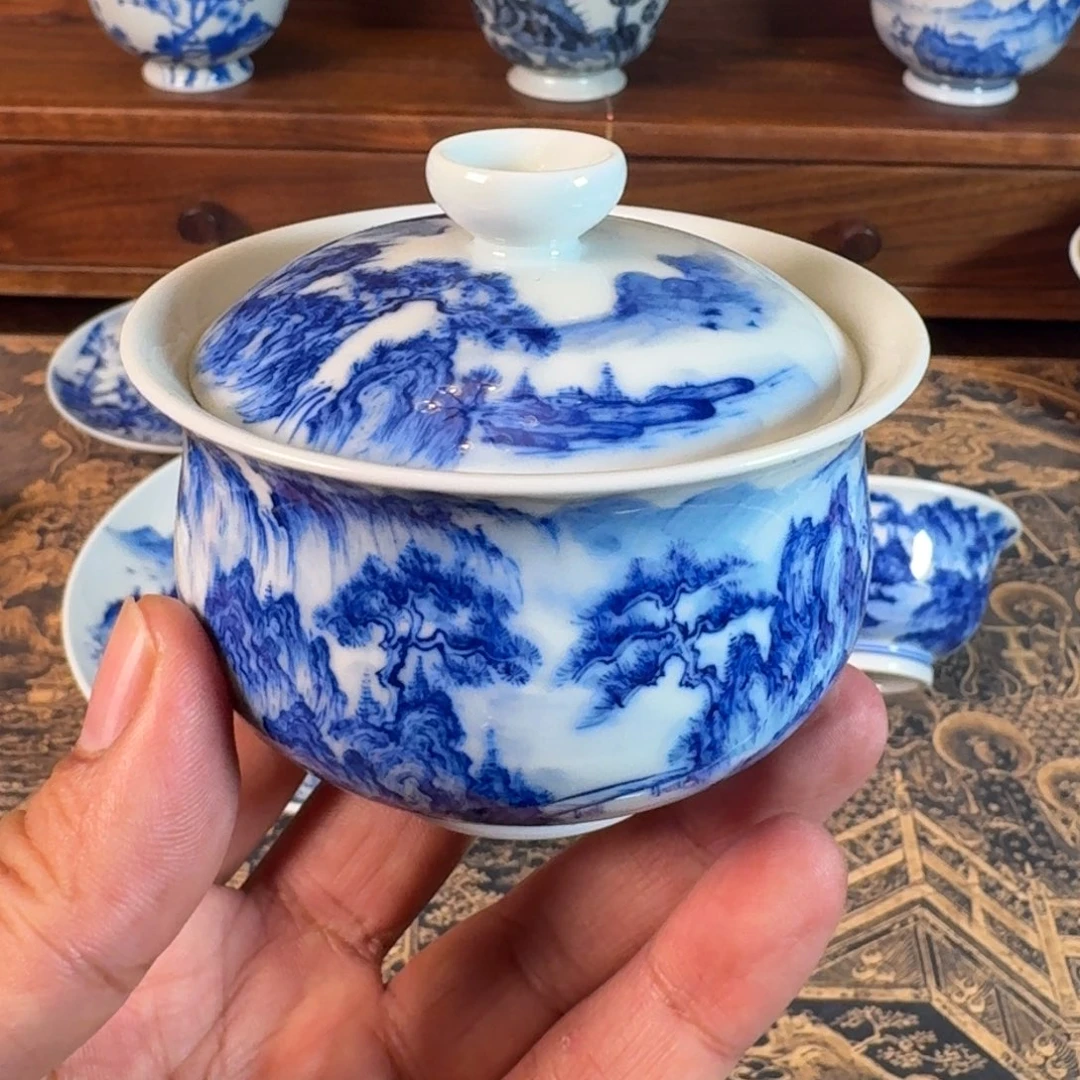 景德镇全手工手绘青花山水两才盖碗