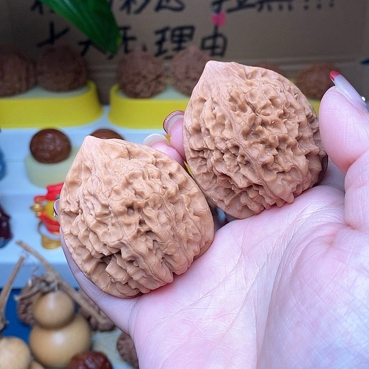 用***风吊坠文玩核桃官帽46