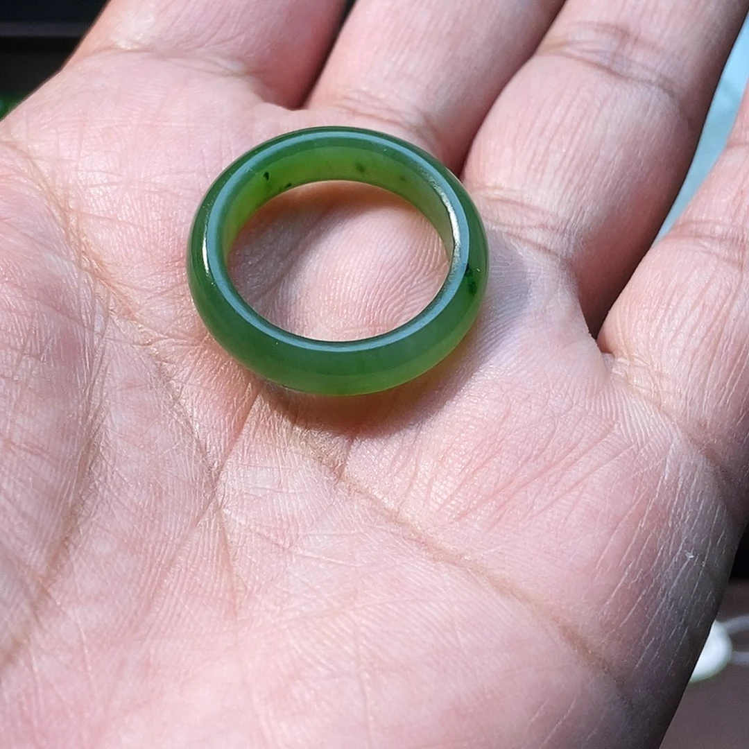 煮***人和田玉（碧玉）未镶嵌手串