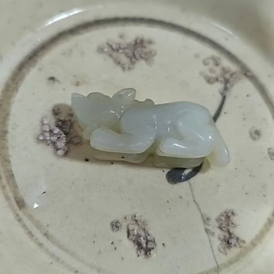 摆件玉，，，，，，，，，，，，，