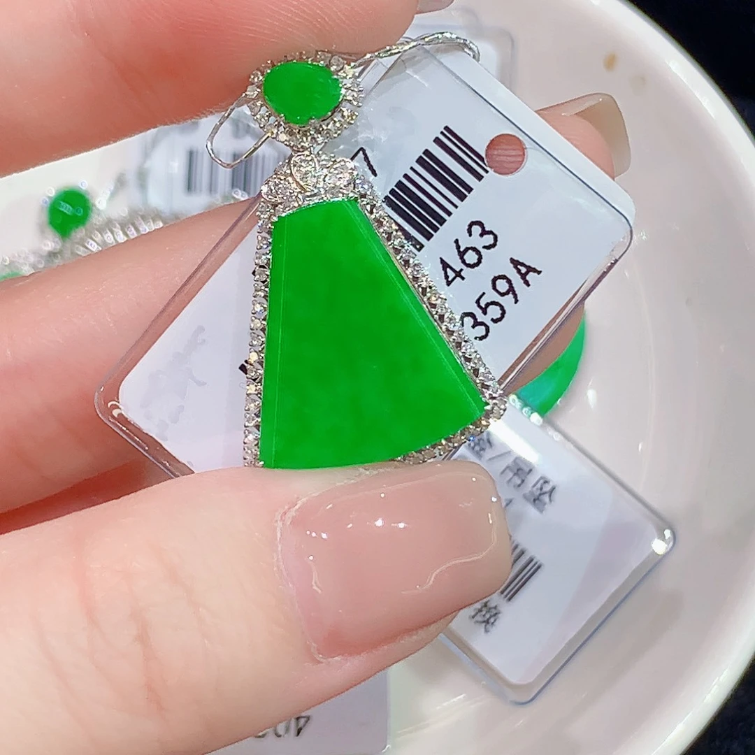 翡翠18K金镶嵌颈饰sy