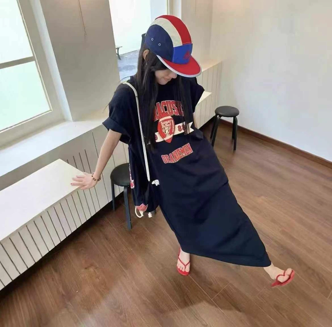2025夏季韩版东大门中长款复古字母印花宽松短袖连衣裙女