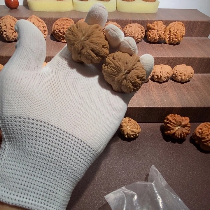 文玩核桃吊坠平谷元宝