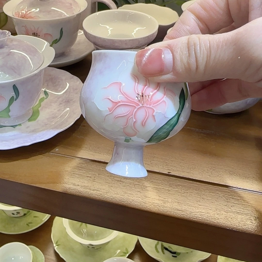 青花龙城一组画图中