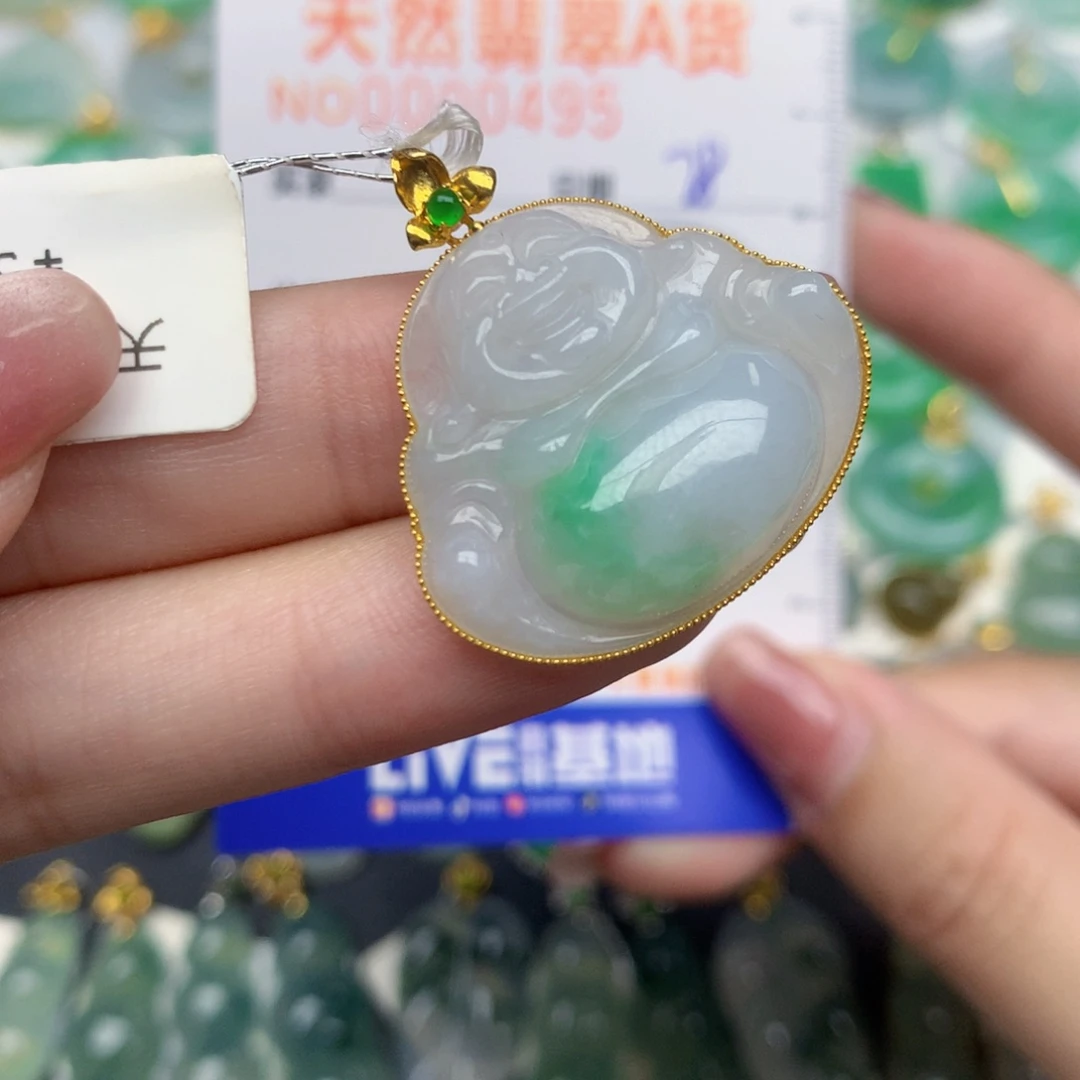 翡翠18K金镶嵌颈饰佛公