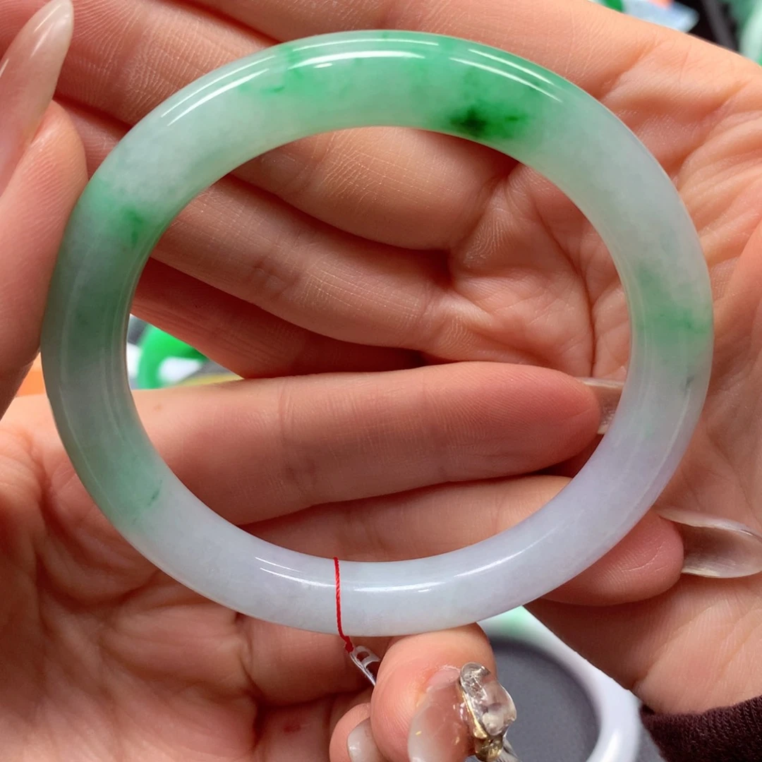 未镶嵌手镯翡翠翡翠