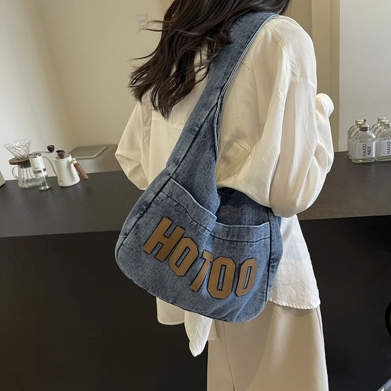 休闲大容量牛仔布包包女2025新款时尚通勤单肩包大学生托特腋下包