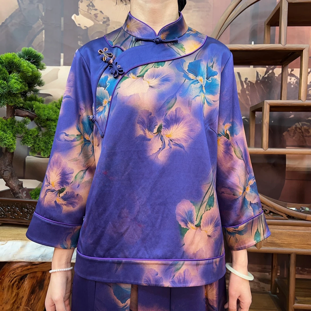 60姆米紫色荷花富婆衫100桑蚕丝款香云纱