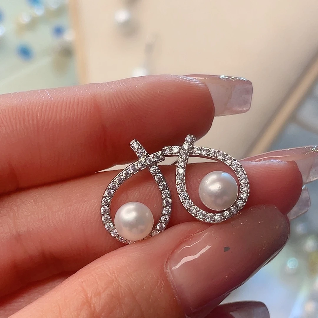 淡水珍珠耳饰未镶嵌