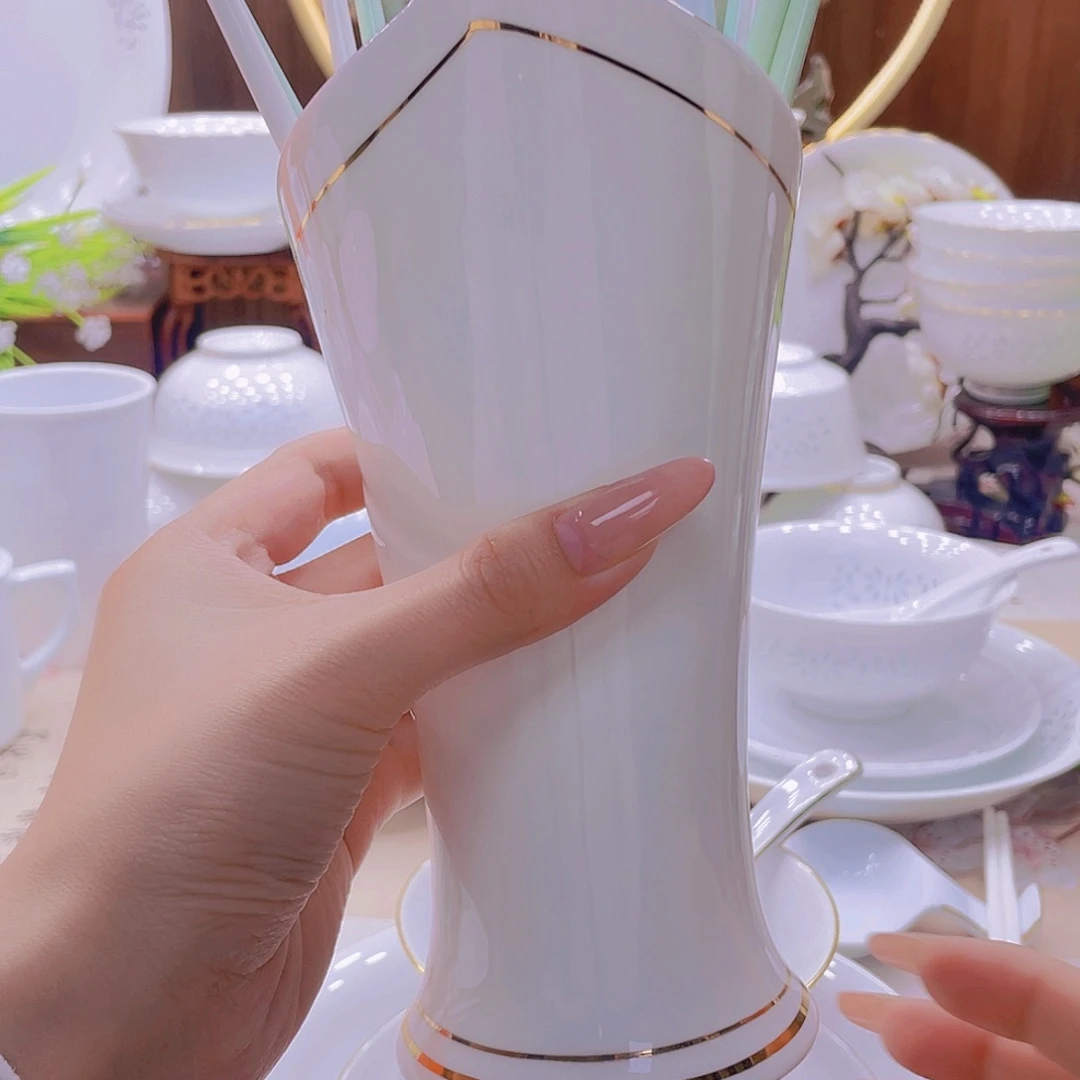 瓷景德镇火炬筷子筒1个