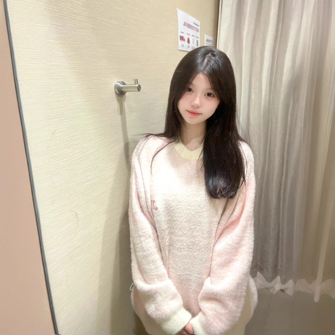 粉色甜美温柔风软糯毛衣女穿搭2025春秋新款针织衫宽松别致上衣