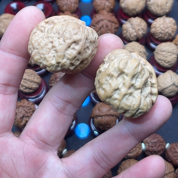 文玩核桃把件一帆风顺蛤蟆头