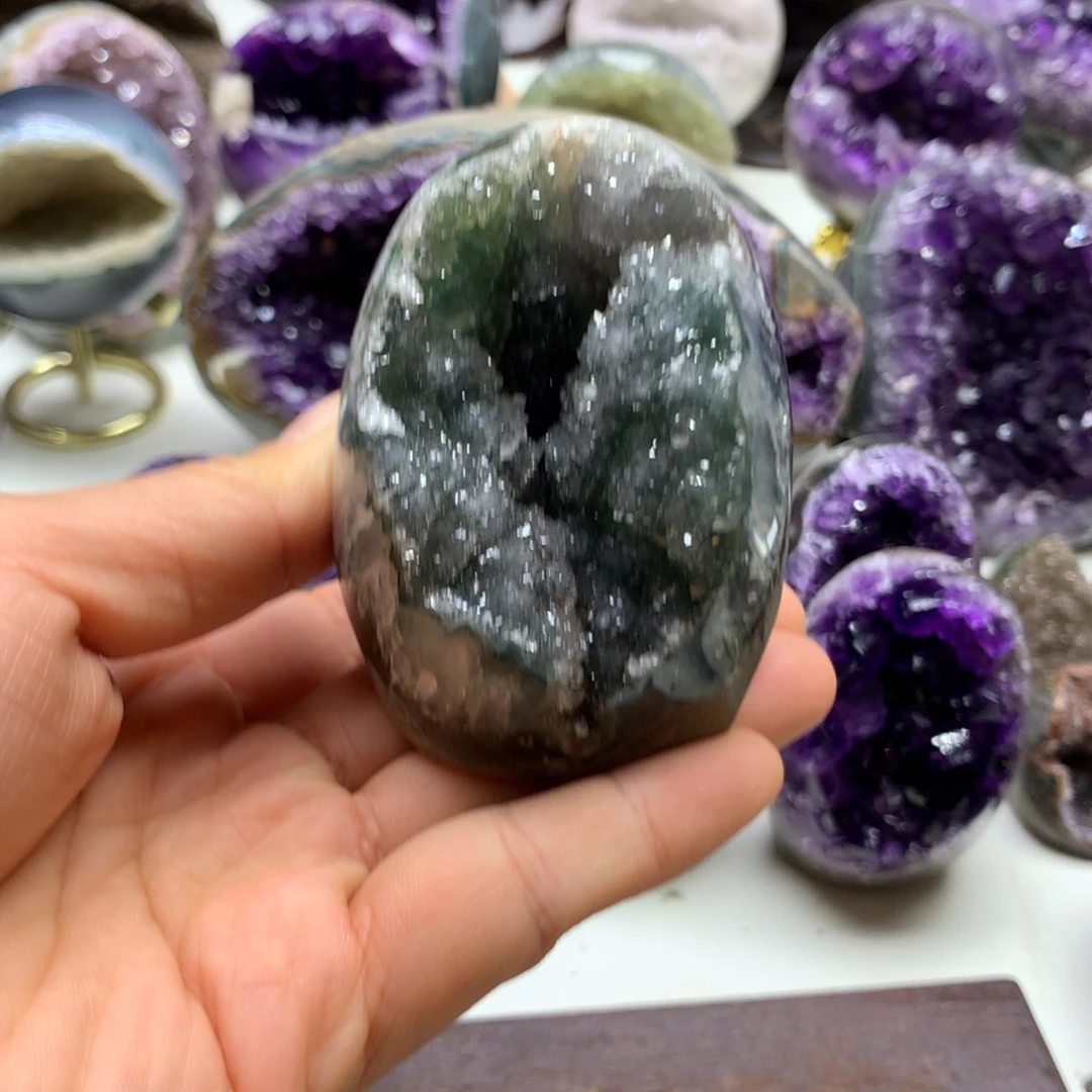 紫晶摆件未镶嵌水晶
