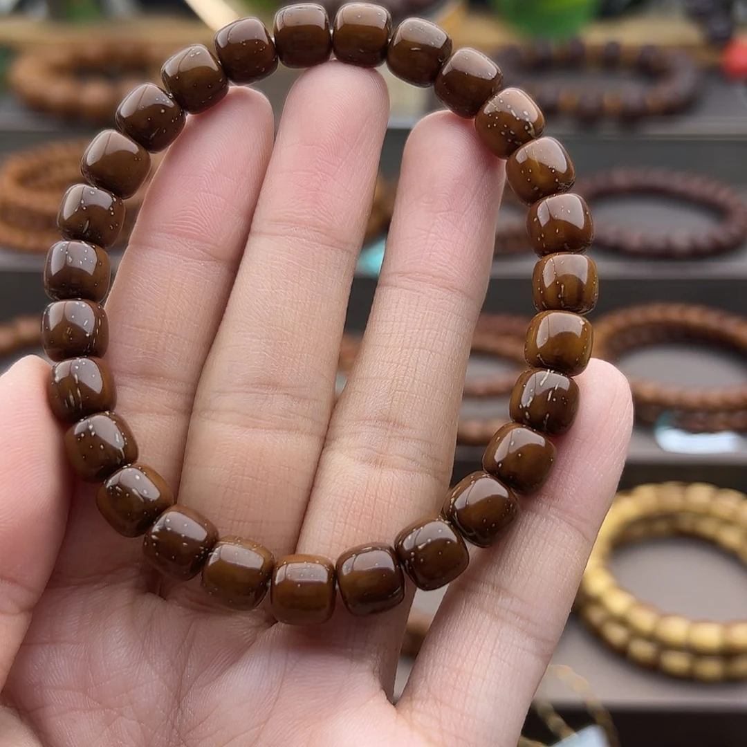 手串紫金鼠8.3左右实心老行