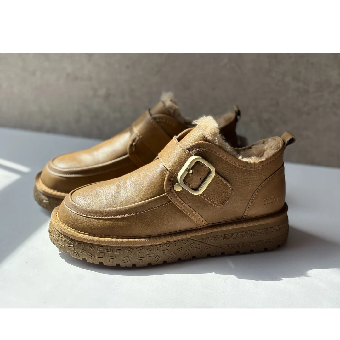 男款Z8816真皮羊毛时尚雪地靴冬季加厚休闲百搭时尚皮毛一体