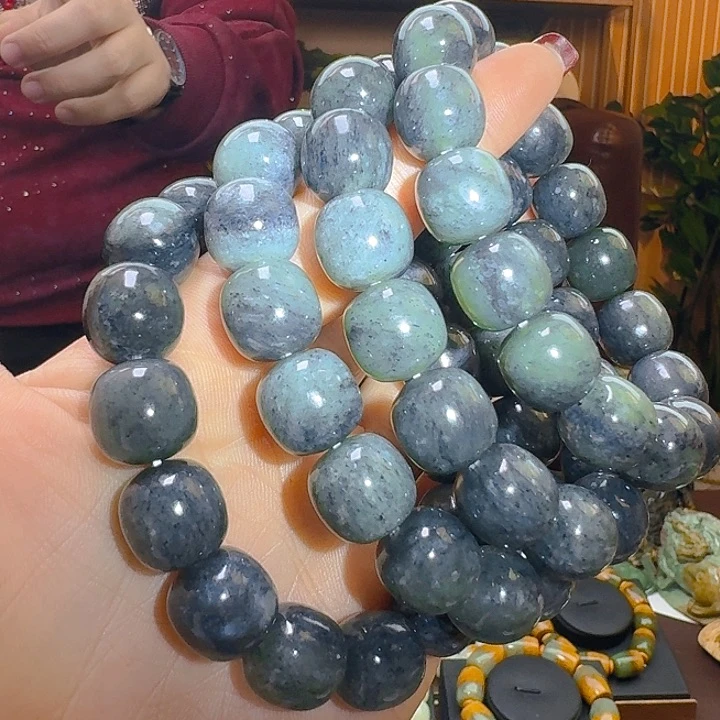 和田玉手串未镶嵌