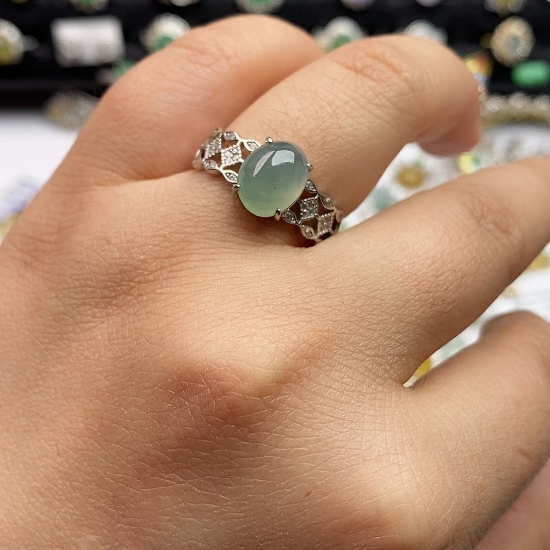 翡翠未镶嵌戒指翡翠