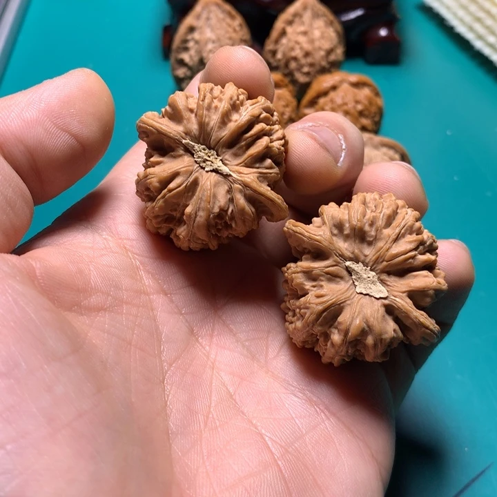 把件文玩核桃土***土密纹